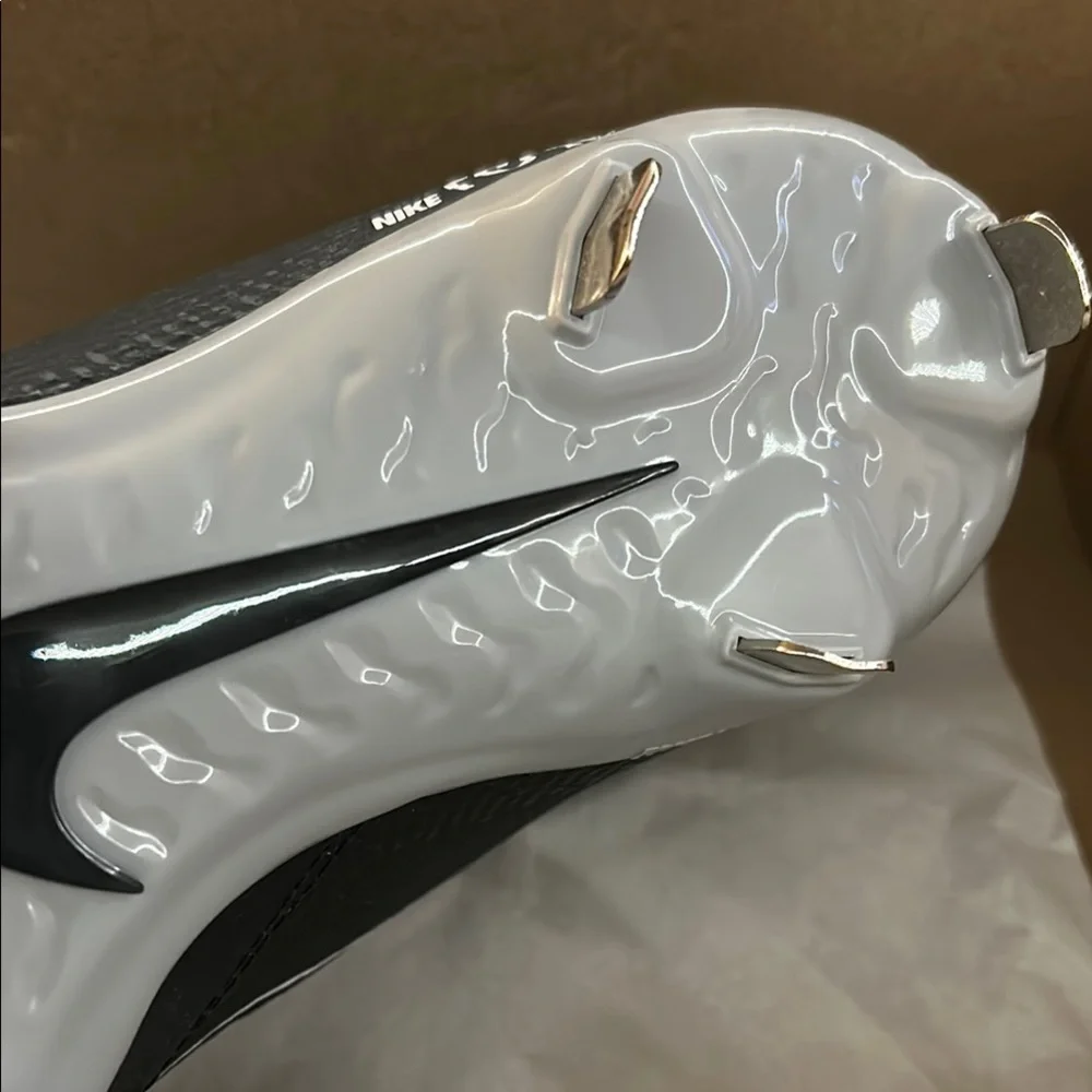 Nike Renew Women's Metal Softball Cleats Black Grey White Low Cut 9.5